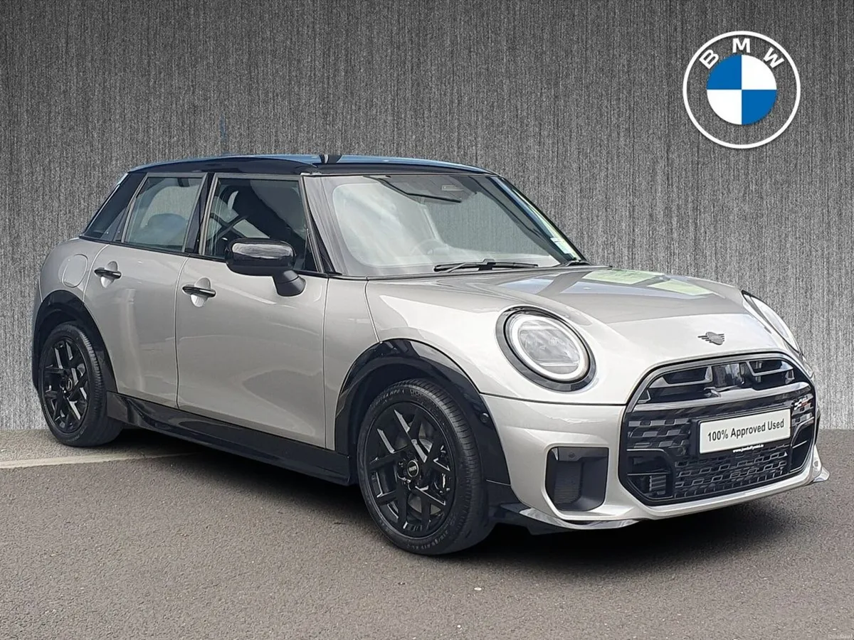 Mini Cooper Cooper C 5 Door - Image 1