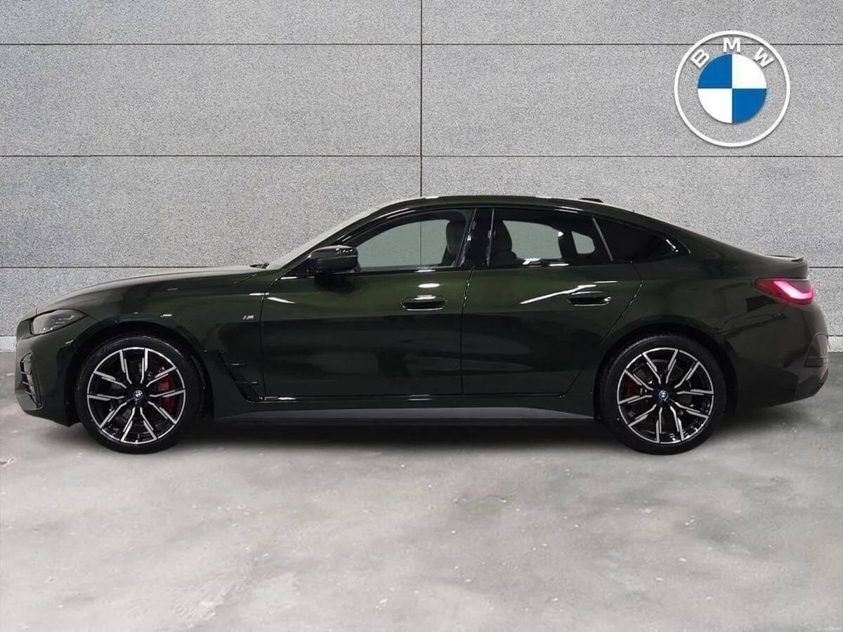 BMW i4 eDrive35 M Sport - Image 3