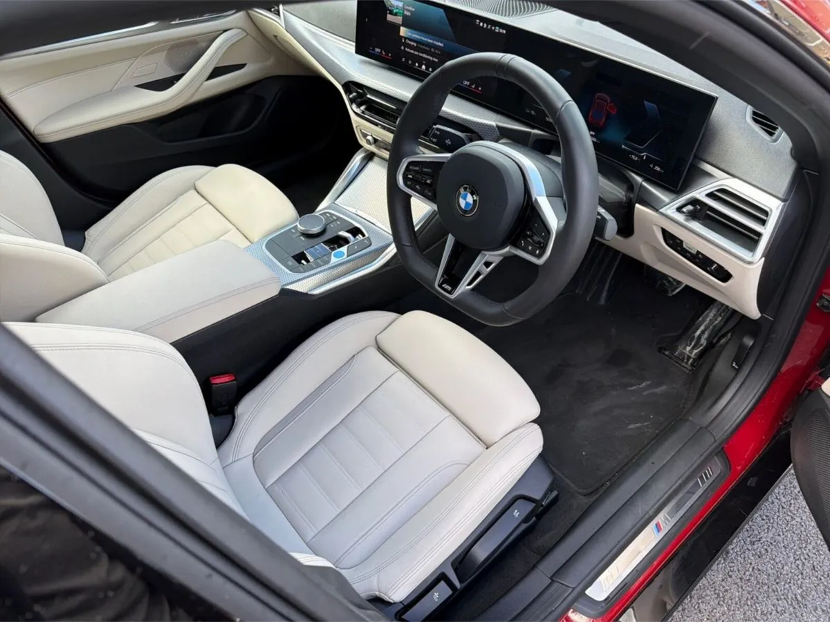BMW i4 eDrive35 M Sport - Image 6