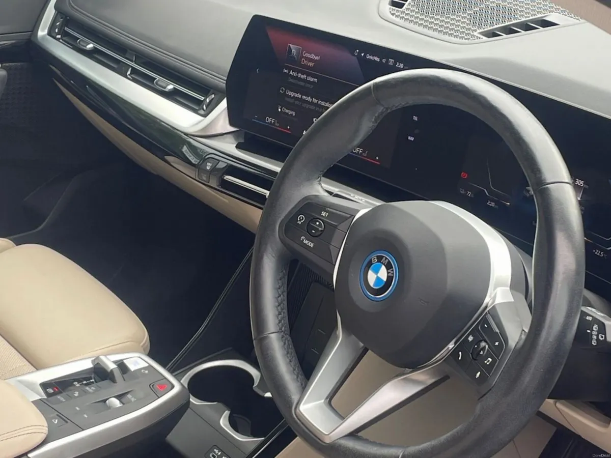 BMW iX1 eDrive20 xLine - Image 6