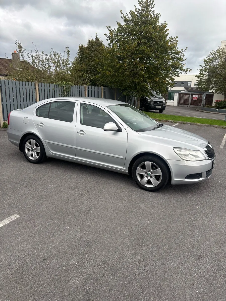2013 Skoda Octavia - Image 2