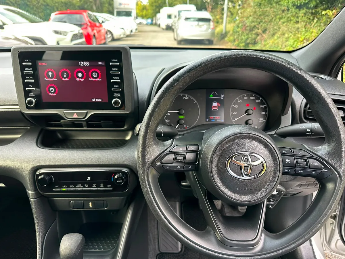 Toyota yaris 10.000km!!! - Image 5