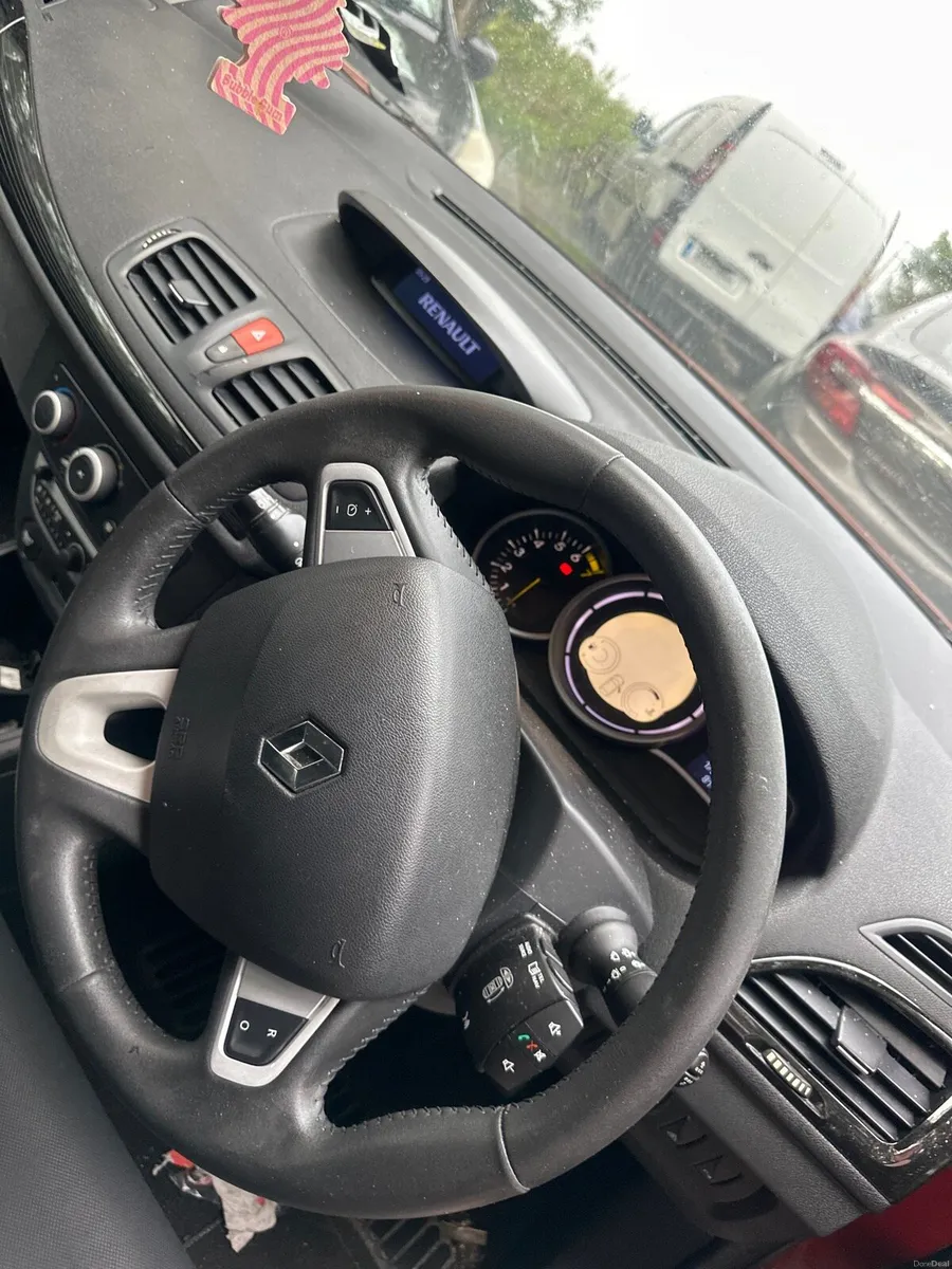Renault megane GT edition taxed and nctd - Image 5