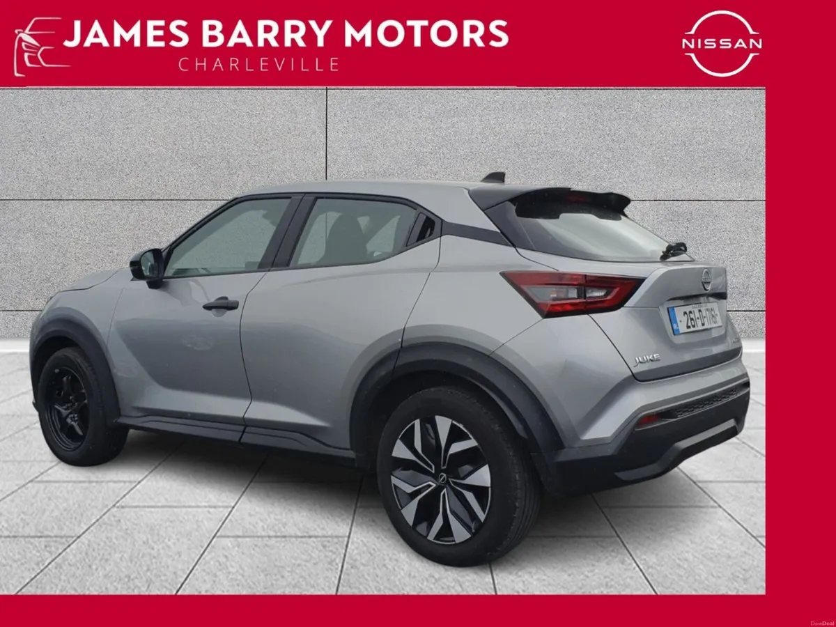 Nissan Juke 1.6 HYBRID SV // Great Value Save over - Image 2