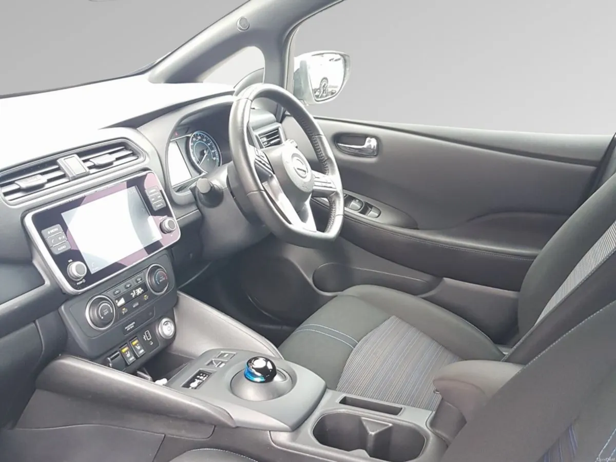 Nissan Leaf SV 62 kWh COLD PACK *BIG BATTERY* - Image 4