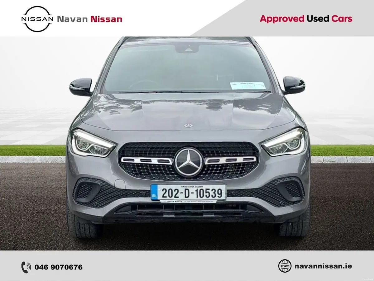 Mercedes-Benz GLA 200 Auto Progressive - Image 2