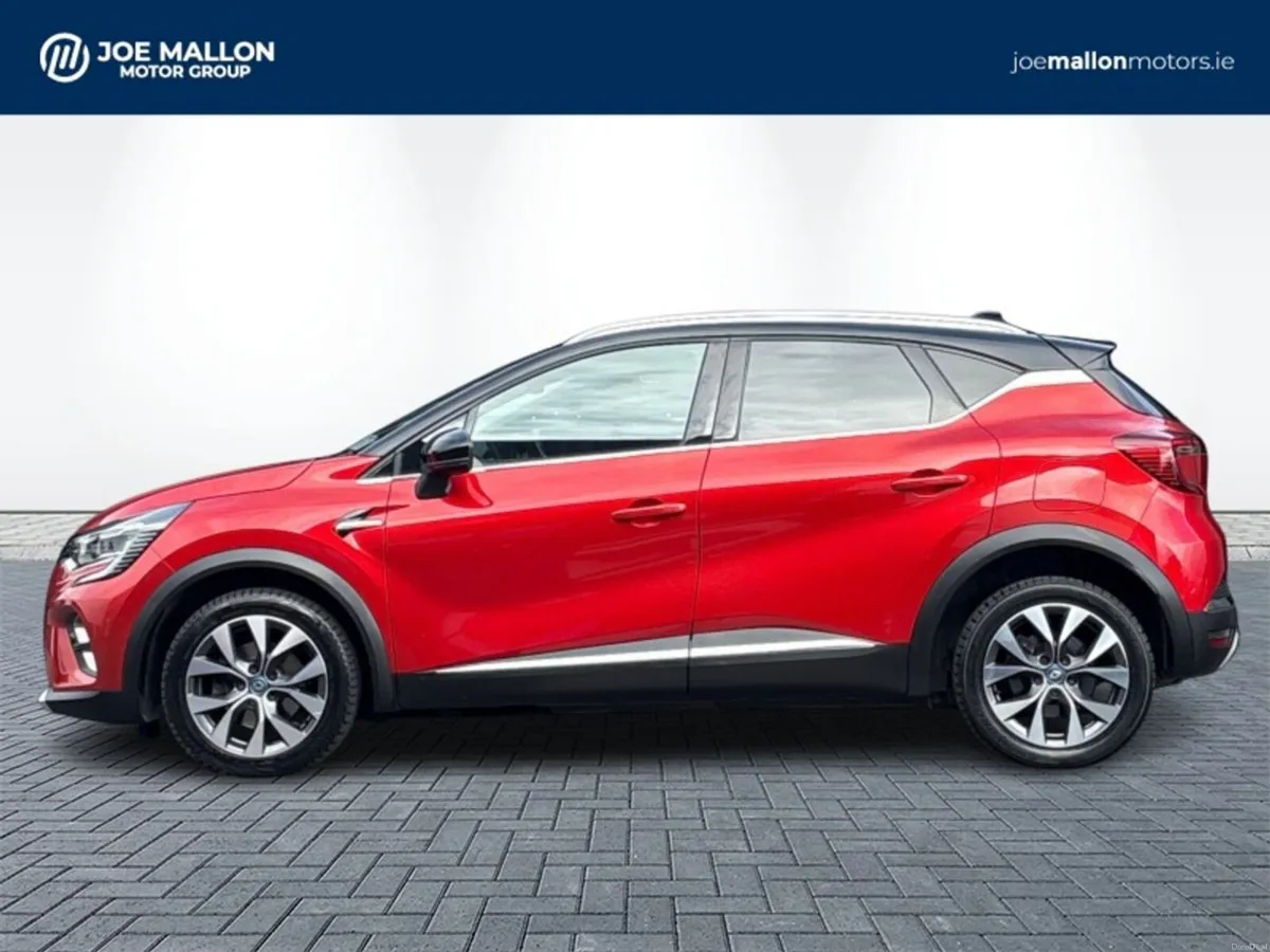 Renault Captur E-TECH Plug-in 160 Auto S-Edition - Image 4