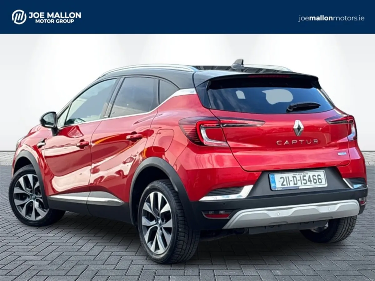 Renault Captur E-TECH Plug-in 160 Auto S-Edition - Image 2