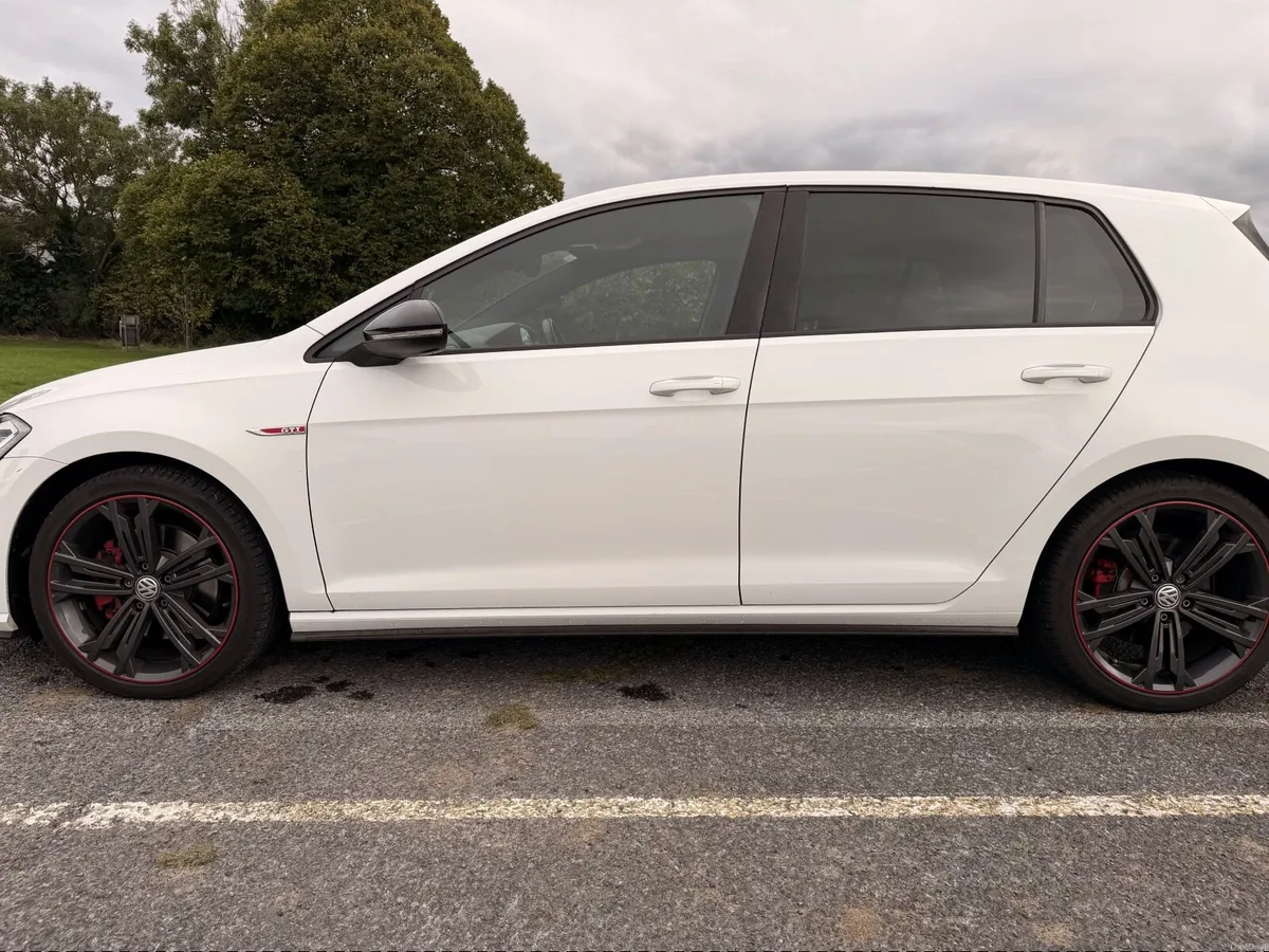 Volkswagen Golf GTI 2018 MK7.5 - Image 5