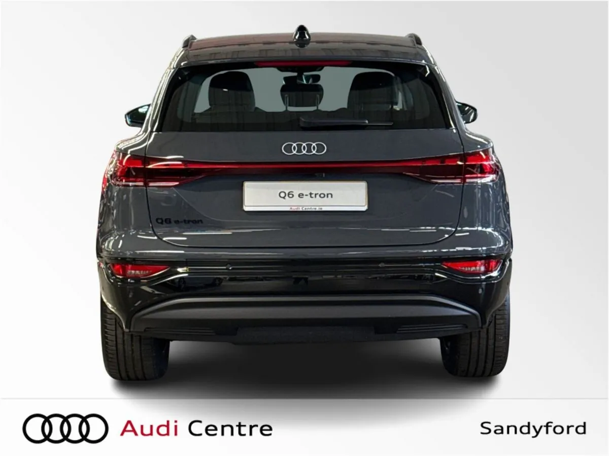 Audi Q6 e-tron PERFORMANCE ADVANCE - Image 4