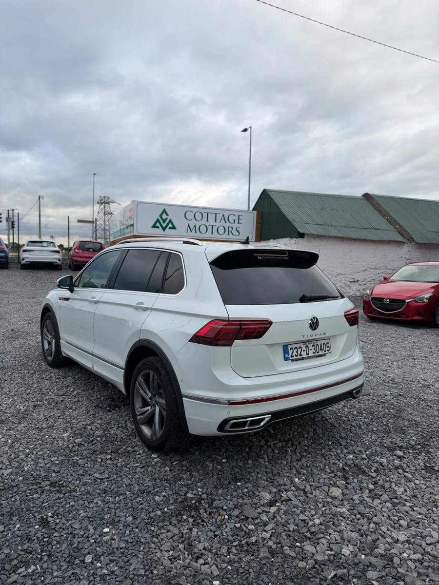 VW Tiguan R-LINE Petrol Automatic - Image 2