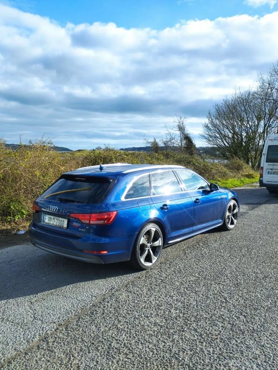 Audi A4 Avant Quattro S-Line - Image 3