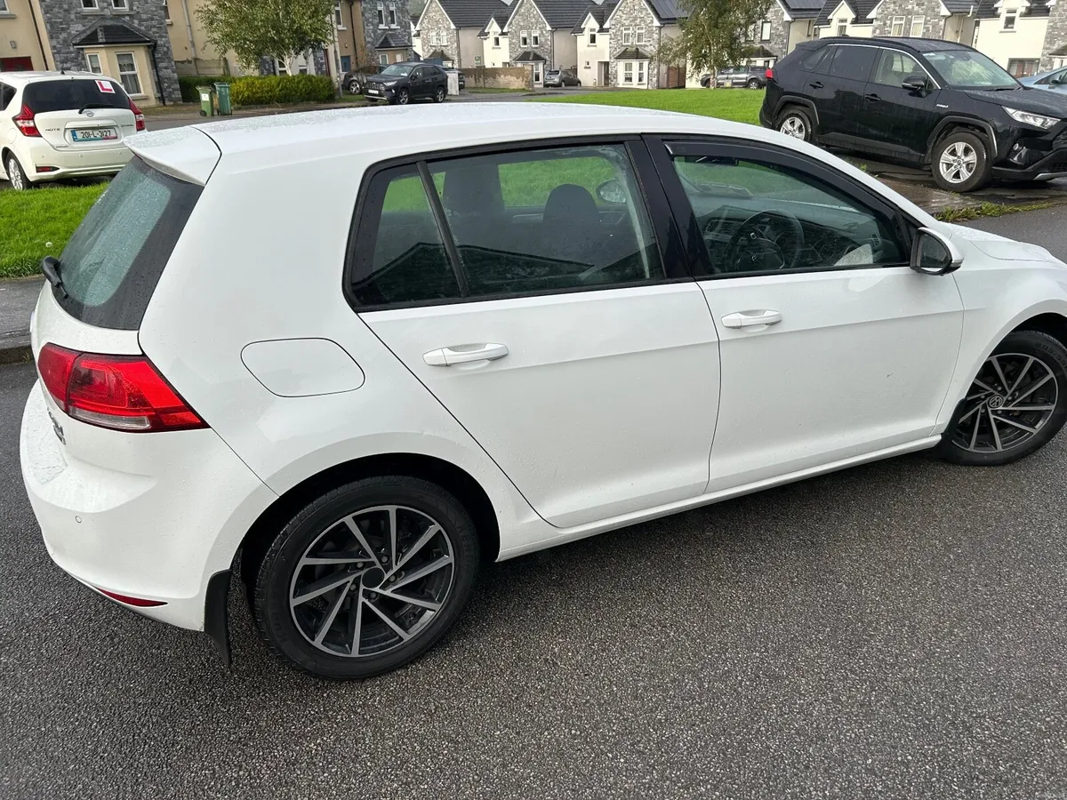 2015 Volkswagen Golf 2.0 TDI 150 bhp business edit - Image 6