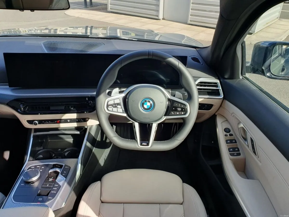 BMW 3-Series 330e M Sport Saloon - Image 5
