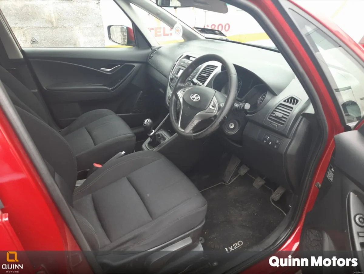 Hyundai ix20 1.4 5DR 14 DSL - Image 2