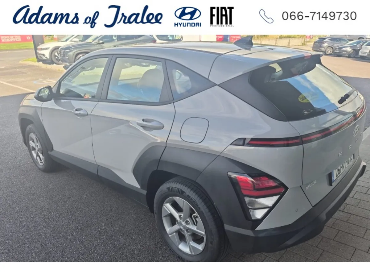Hyundai KONA SIGNATURE PETROL 5DR - Image 4