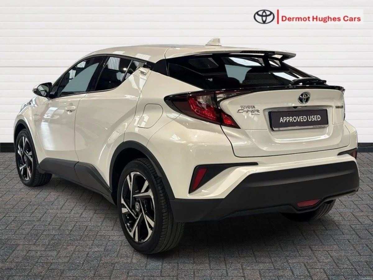 Toyota C-HR HYBRID SPORT AUTO - Image 2