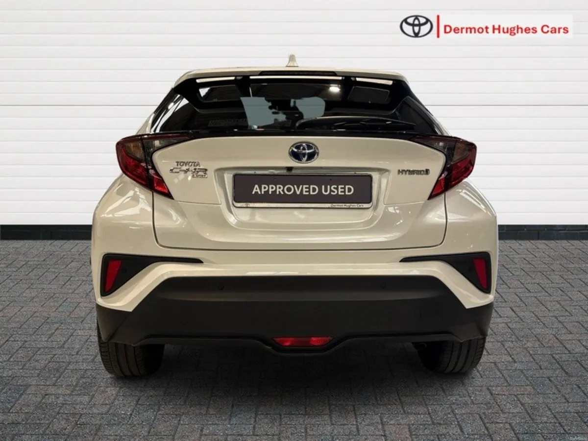 Toyota C-HR HYBRID SPORT AUTO - Image 4