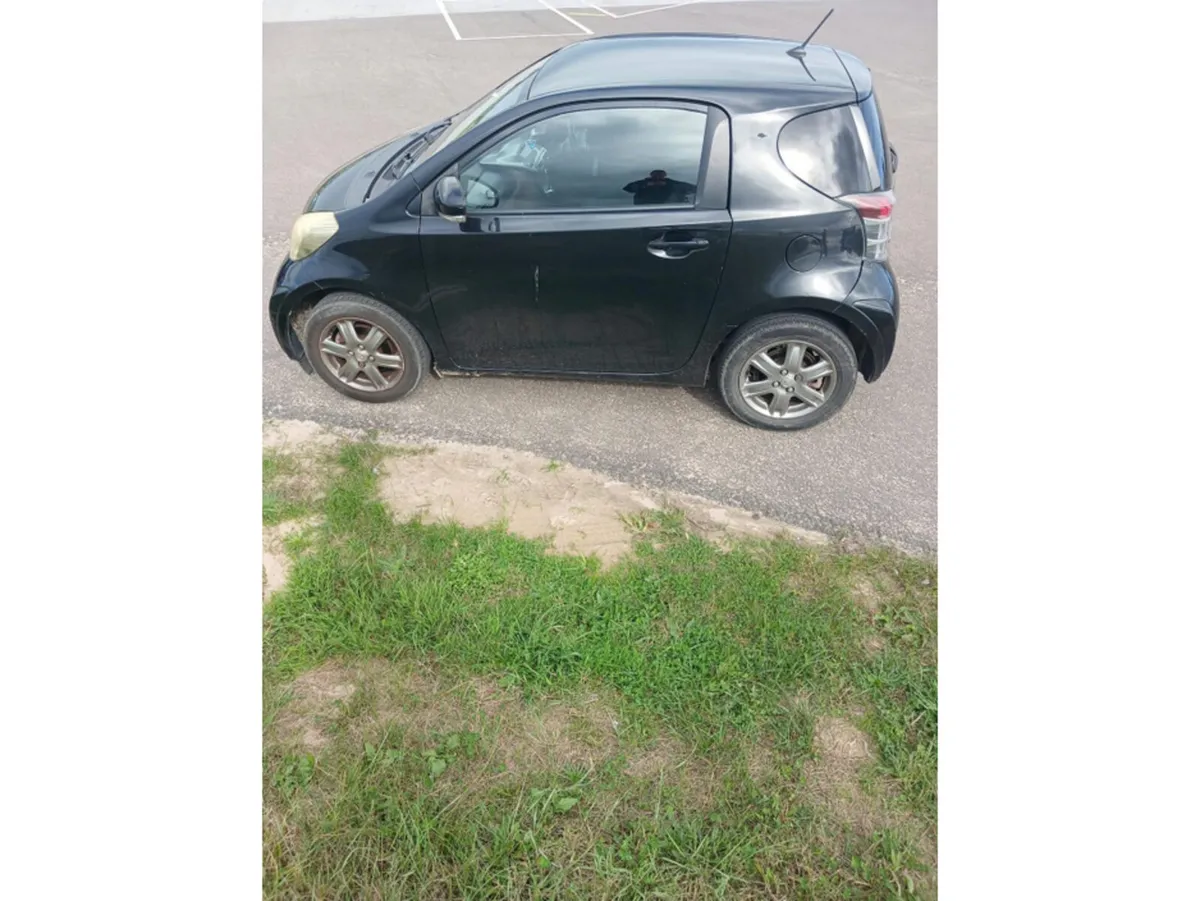 Toyota iQ 1.0 VVTI 2 3DR - Image 3