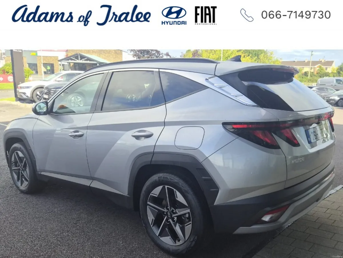Hyundai Tucson EXECUTIVE 5DR - Image 5
