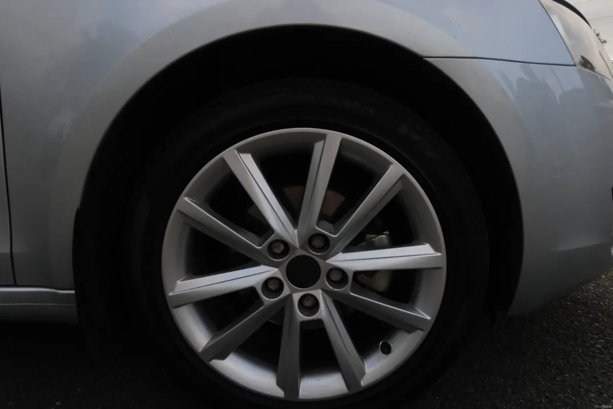 Skoda Octavia 1.6 TDI – Immaculate Condition - Image 5