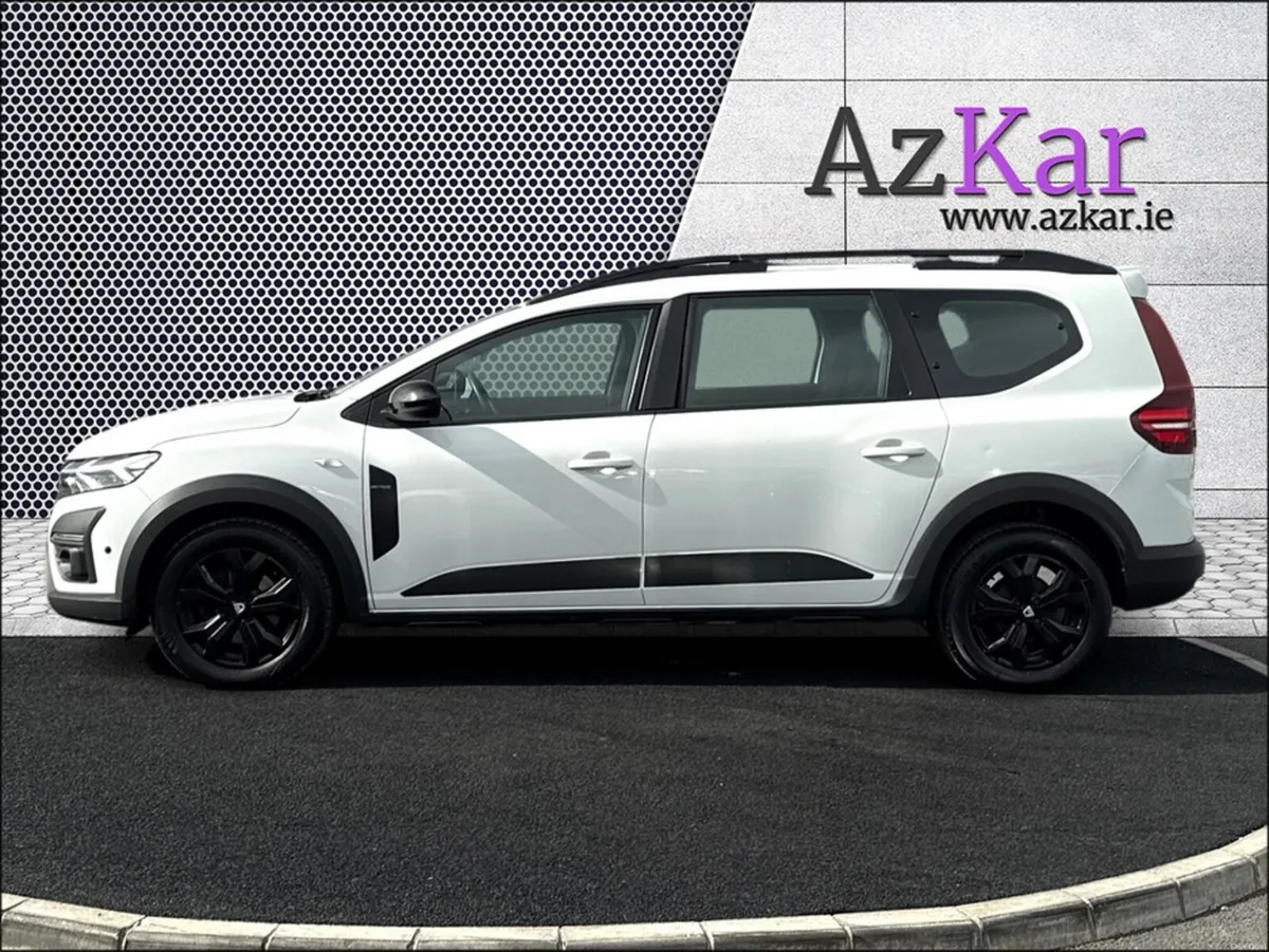Dacia Jogger 2023 EXTREME SE 1.0 TCE 7 SEATER €86P - Image 5