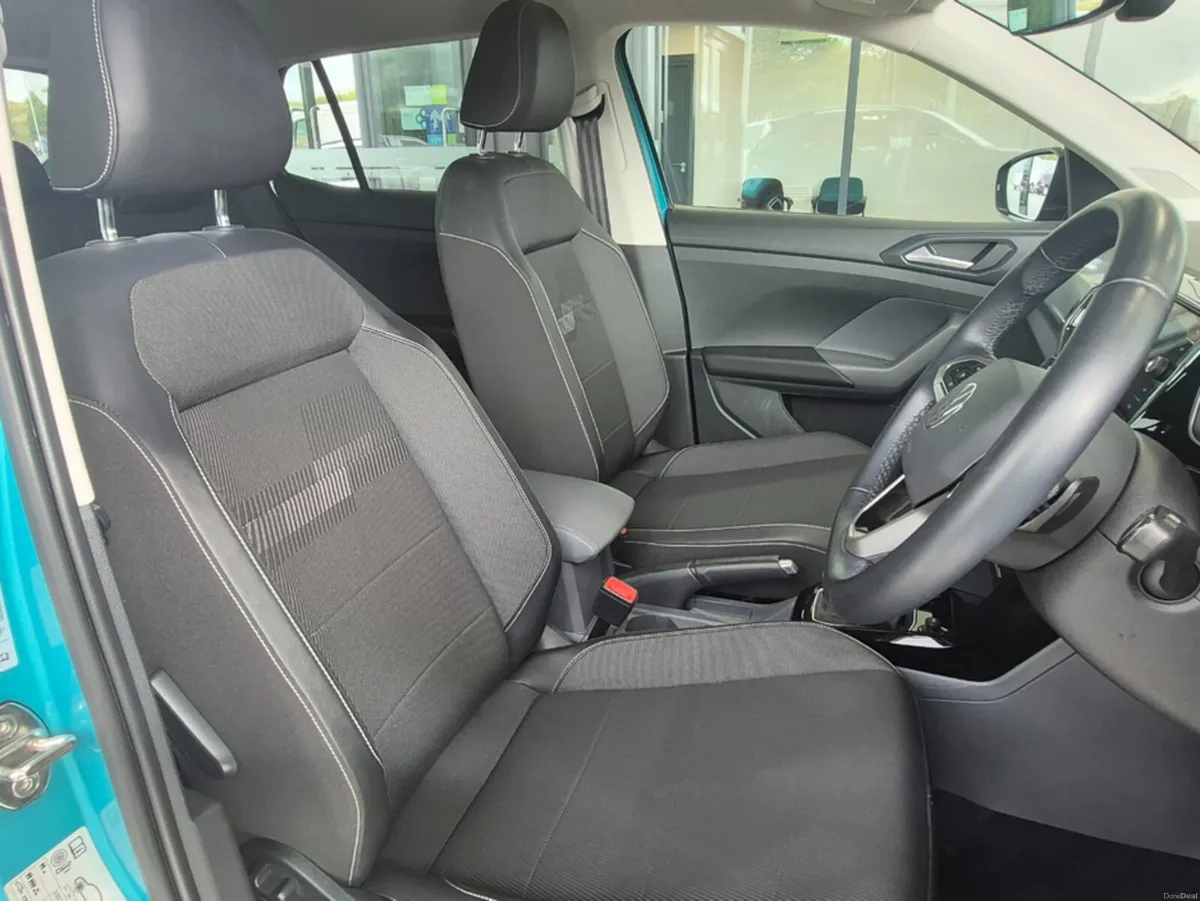 Volkswagen T-Cross 1.0 TSI - Image 5