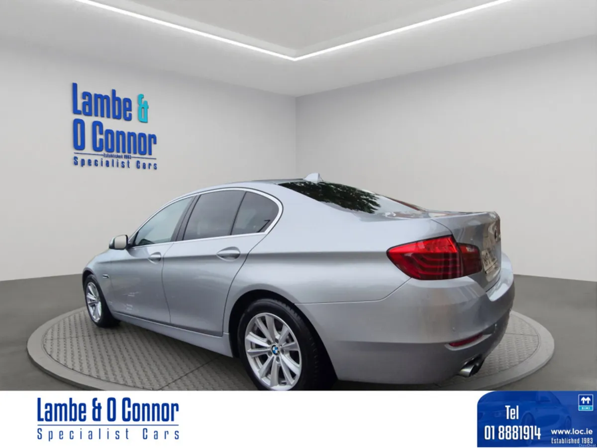BMW 5-Series 520d SE AUTOMATIC **** SILVER / BLACK - Image 6