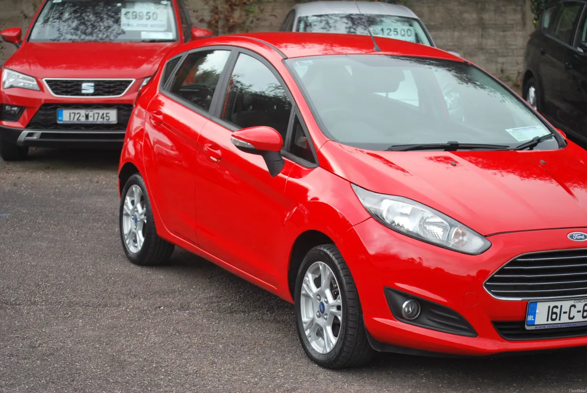 Ford Fiesta 2016 Zetec 1.25  5 Door - Image 3