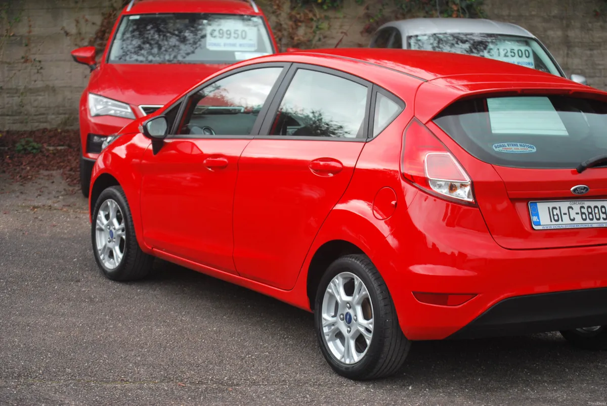 Ford Fiesta 2016 Zetec 1.25  5 Door - Image 6