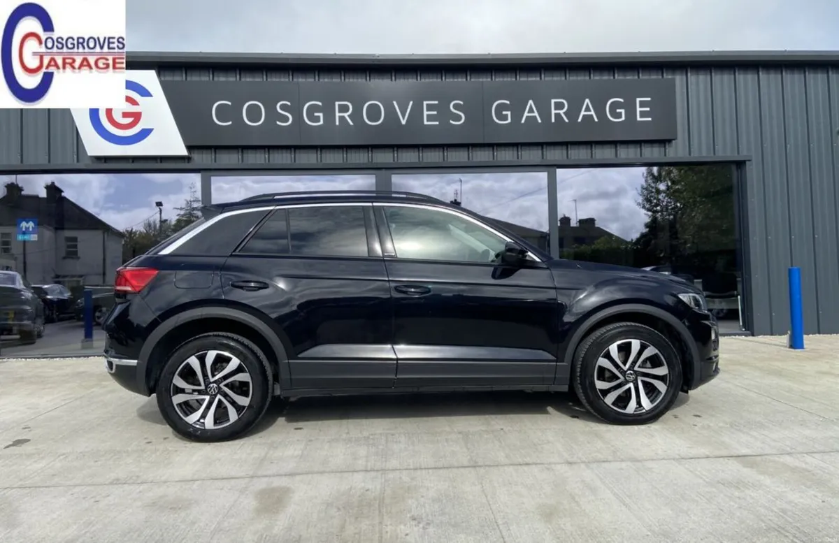 Volkswagen T-Roc 2022 - Image 6