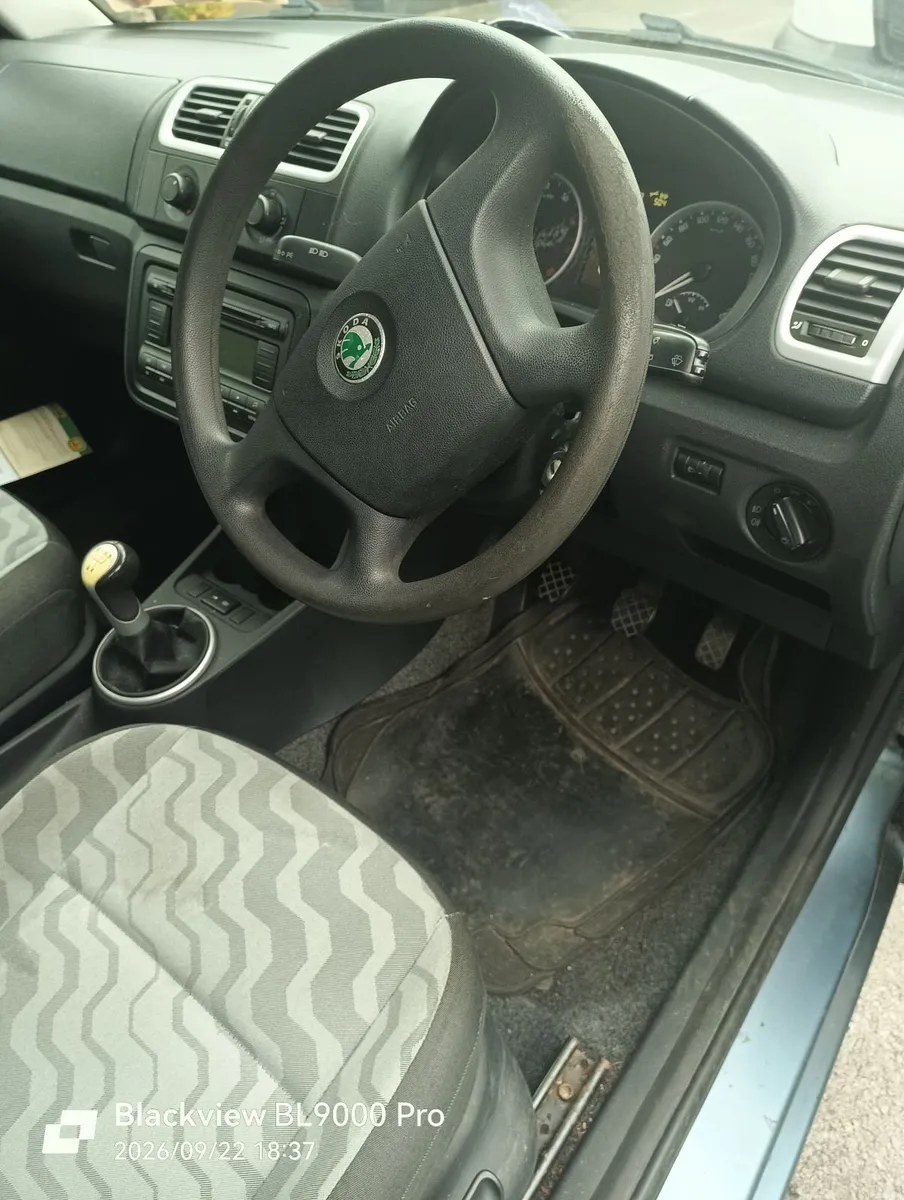 Skoda Fabia 2008 - Image 2