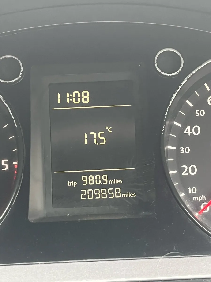 1.9 diesel 2010 Passat - Image 3
