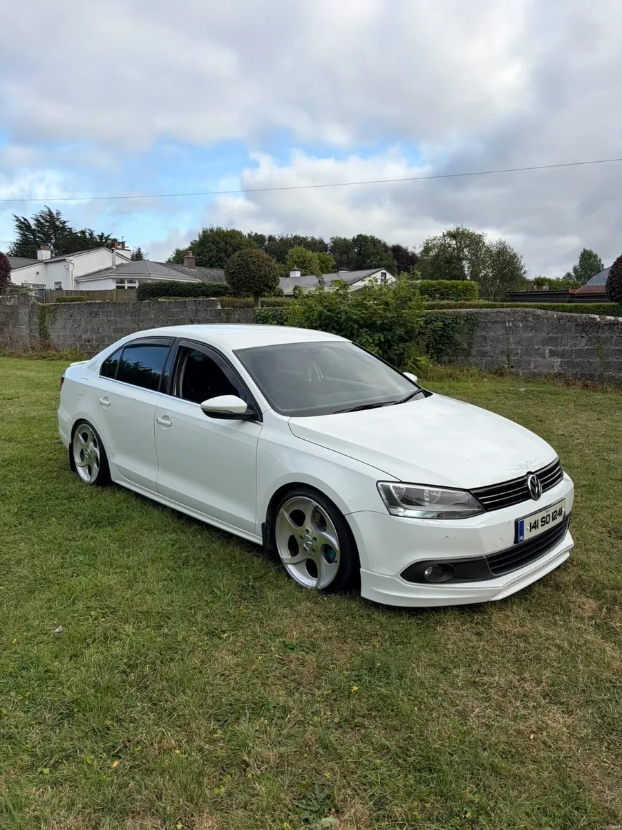 2014 Volkswagen Jetta 2.0 TDI Sport 140BHP - Image 1