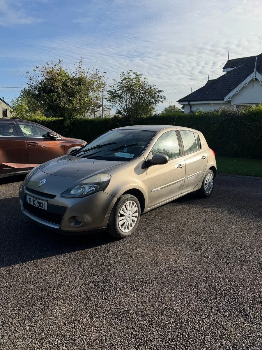 Renault Clio - Image 1