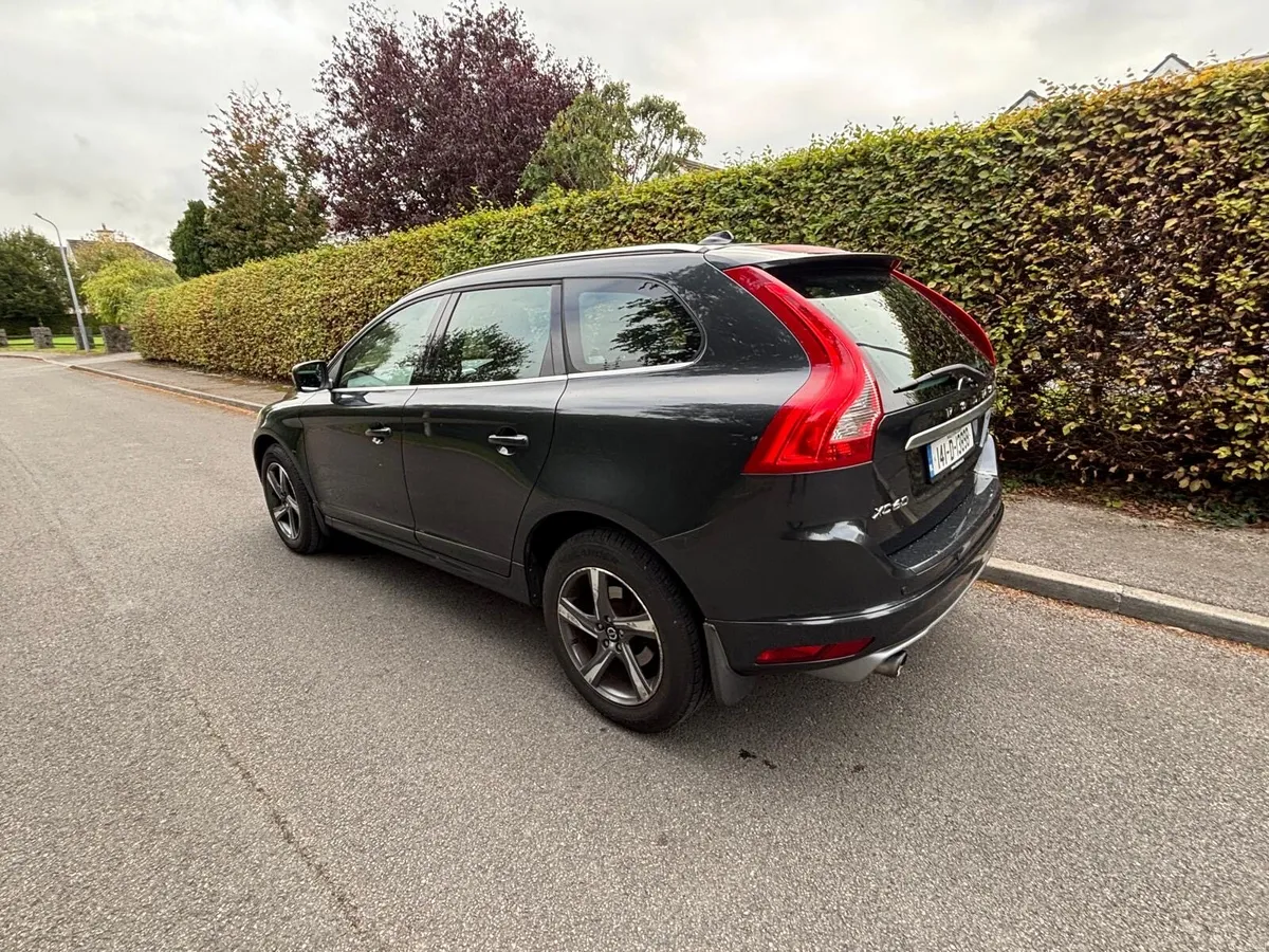 2014 XC60 R Design! 2.0 Diesel AUTO!! NCT 06/27!! - Image 4