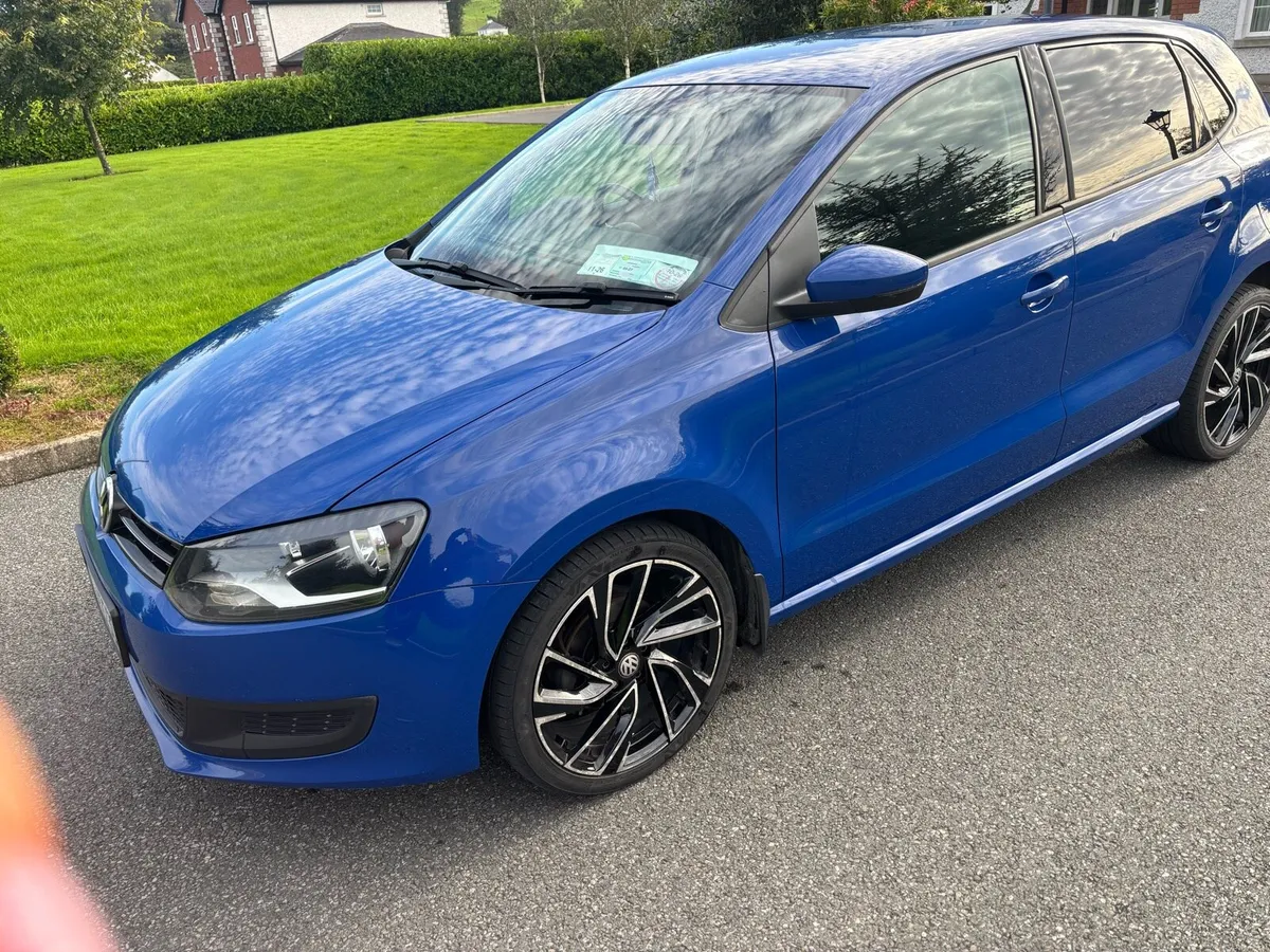 Car - Image 2