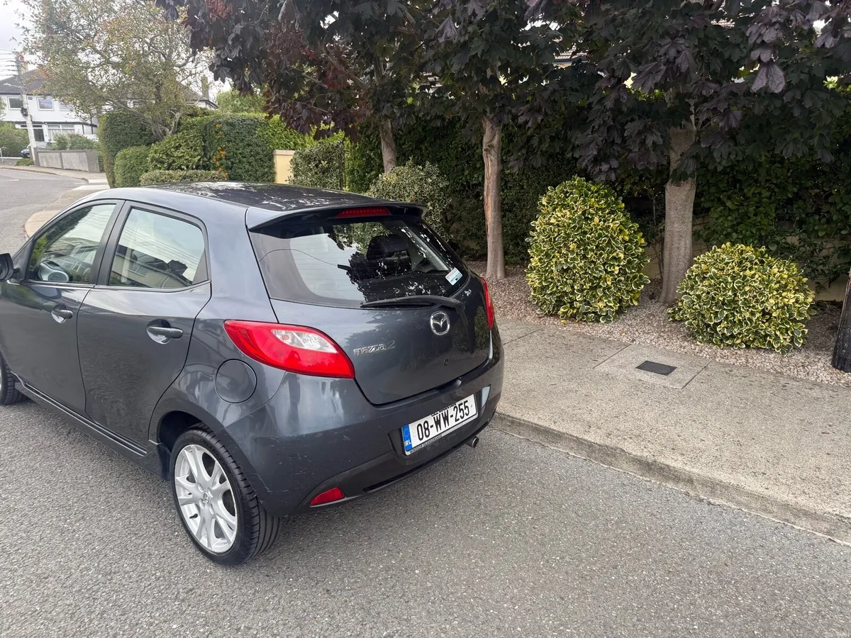 Mazda 2 petrol NCT 1/27 Tax 5/27 low km - Image 3