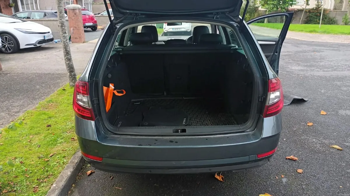 Skoda Octavia 2019 - Image 4