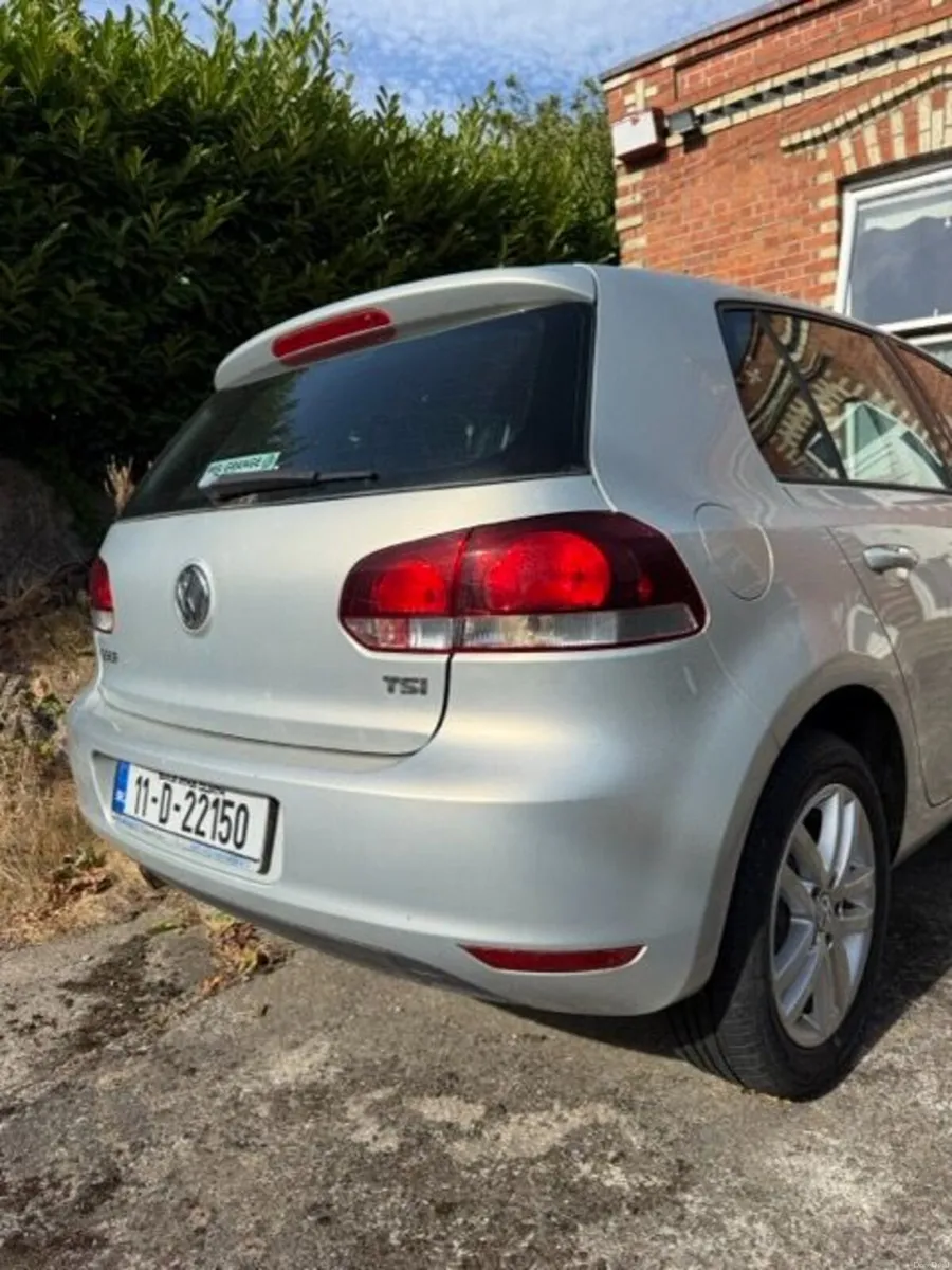 Volkswagen Golf 2011 - Image 1