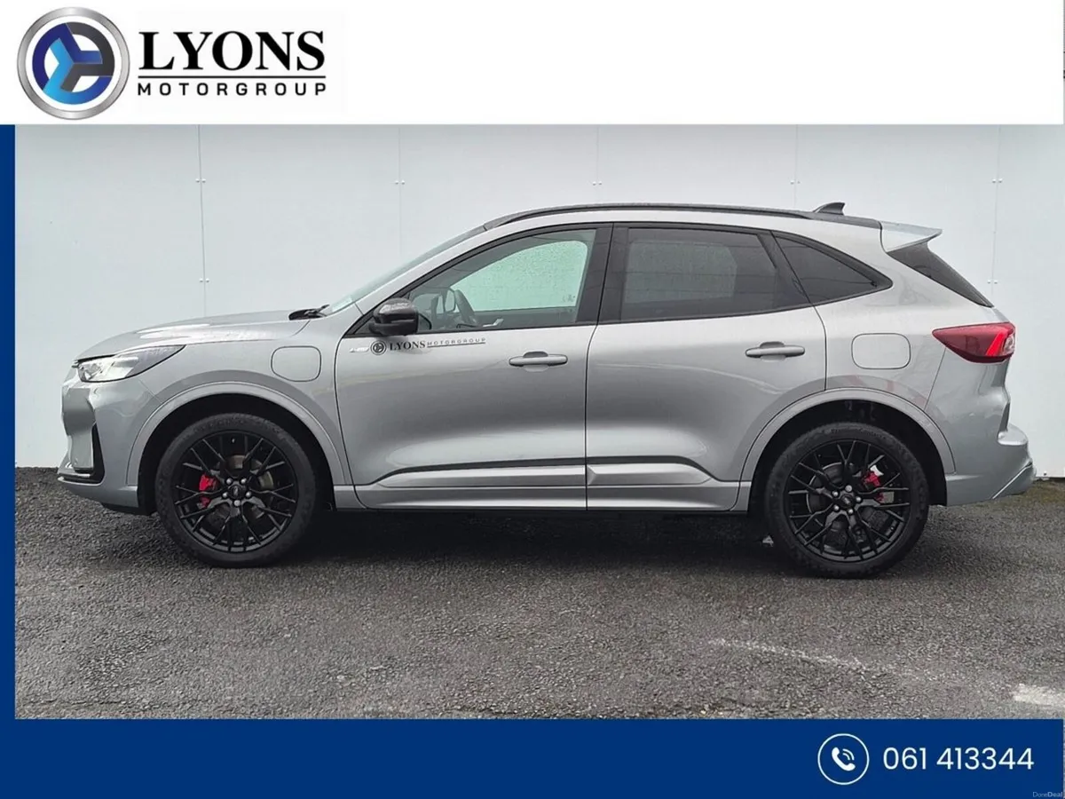 Ford Kuga ST-Line X Black Edition PHEV - Image 6