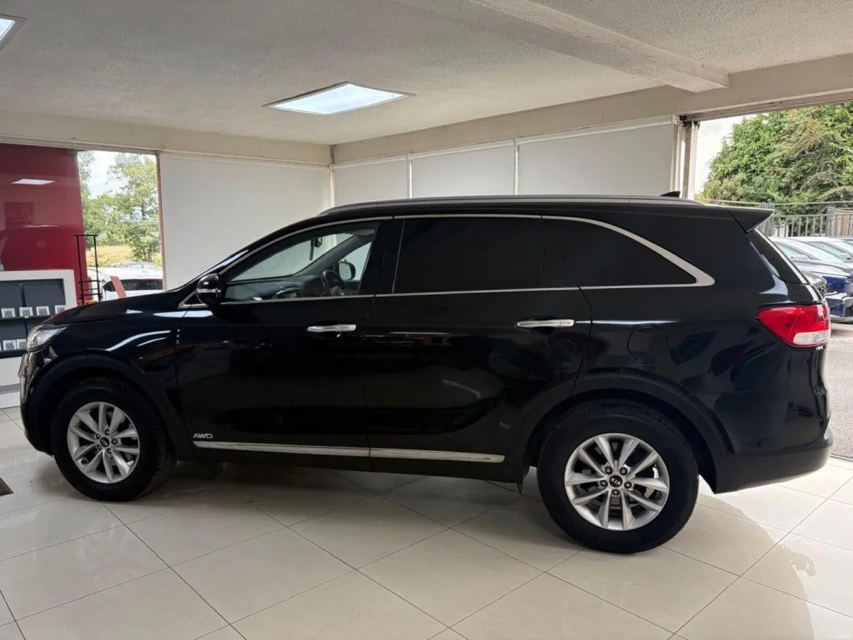 Kia Sorento Sorento Ex Commercial - Image 3