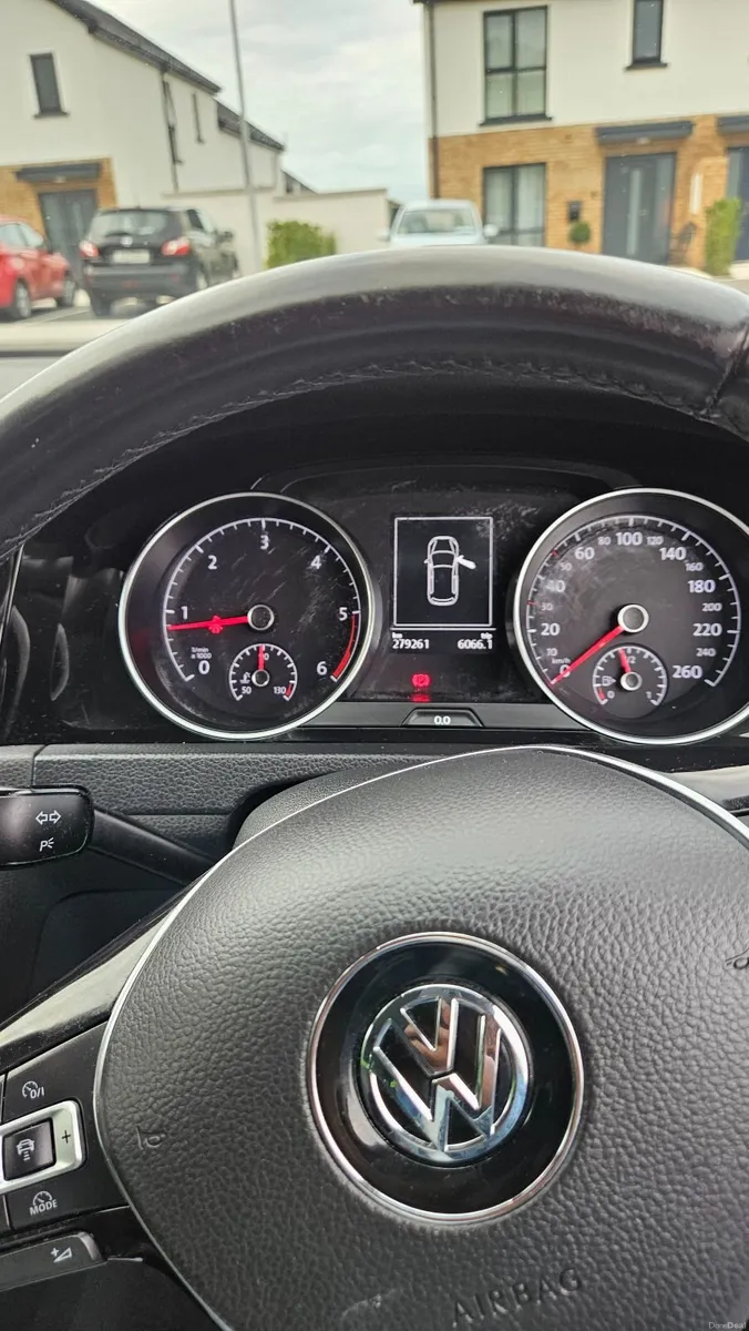 Volkswagen Golf 2015 - Image 5
