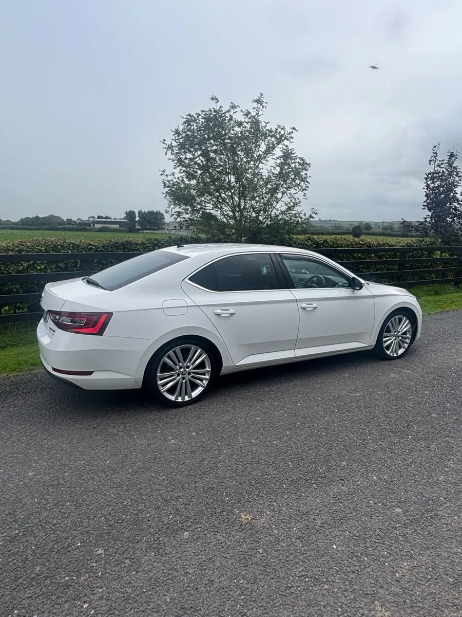 2017 Skoda superb 2l 150bhp sport - Image 3