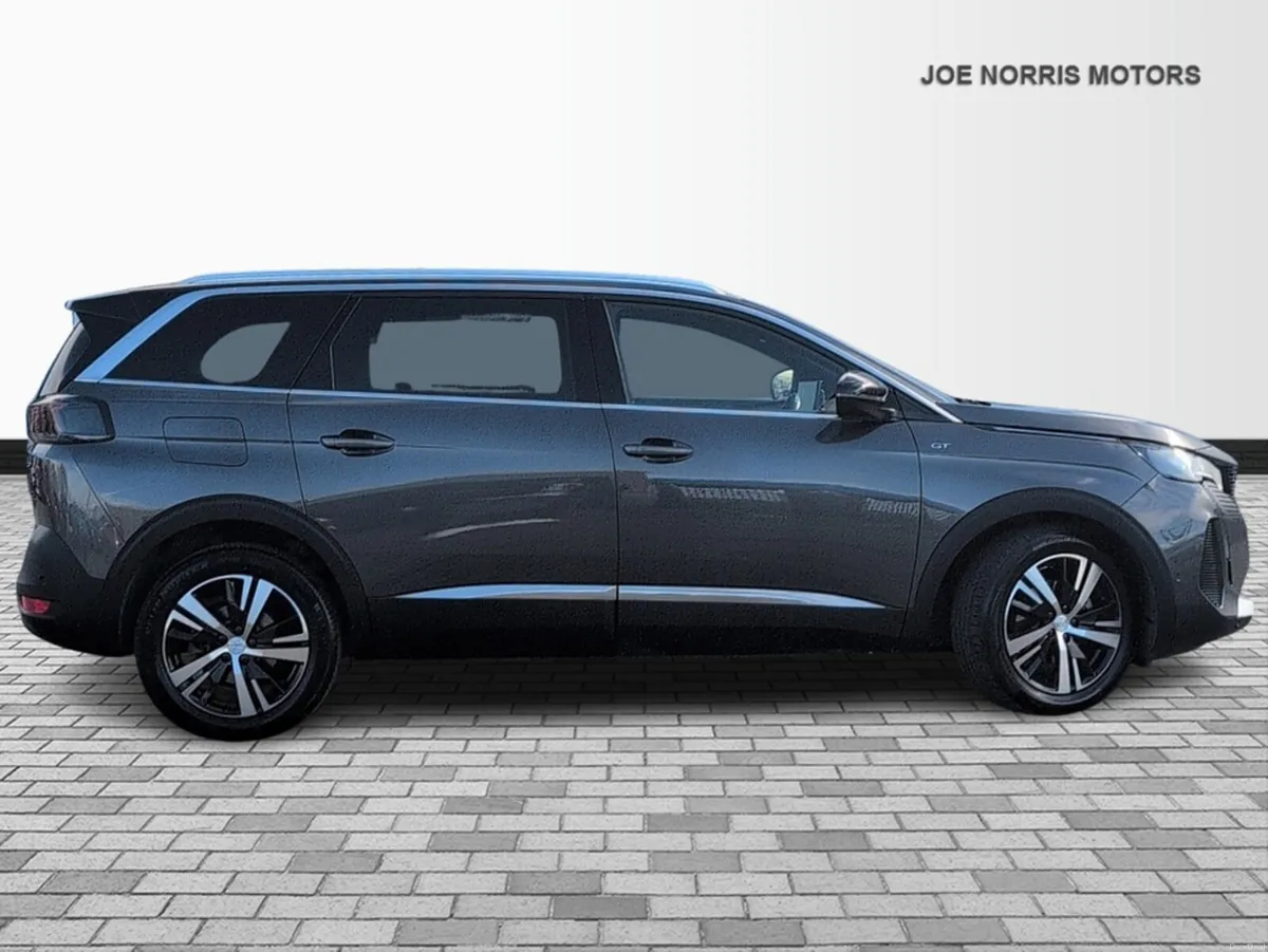 Peugeot 5008 GT 1.2 MHEV 136 - Image 4