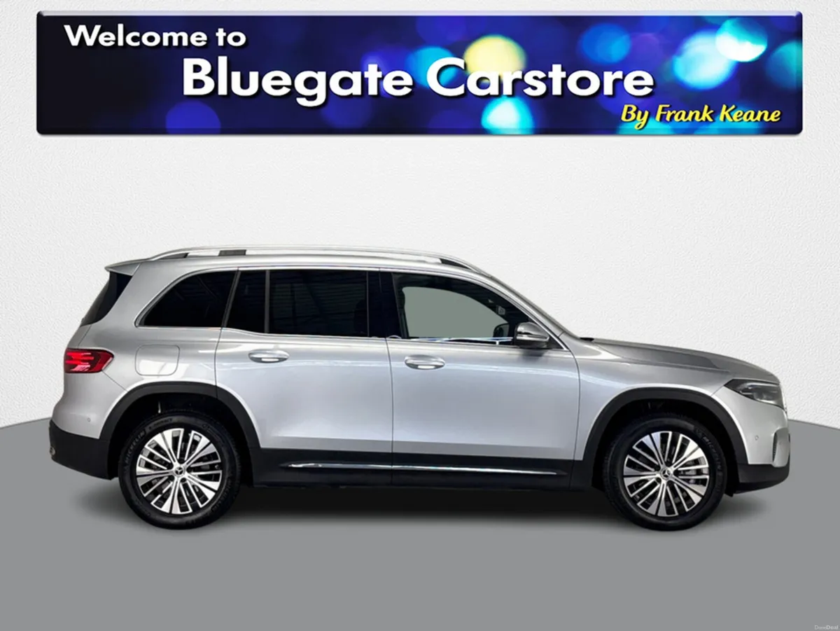 Mercedes-Benz EQB SPORT EXECUTIVE 250+ **FULL BLAC - Image 2
