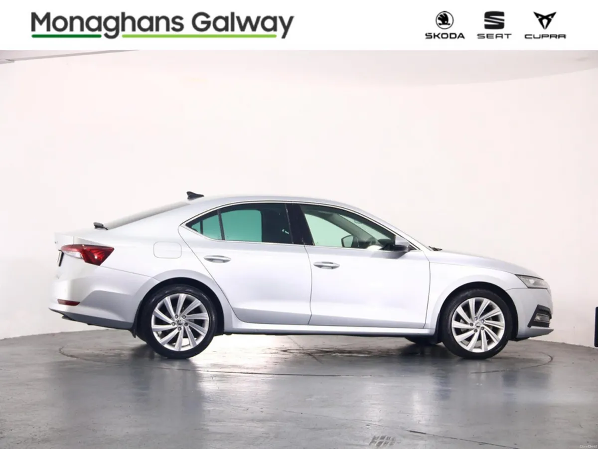 Skoda Octavia STYLE 2.0 TDI 115HP 5DR - Image 2