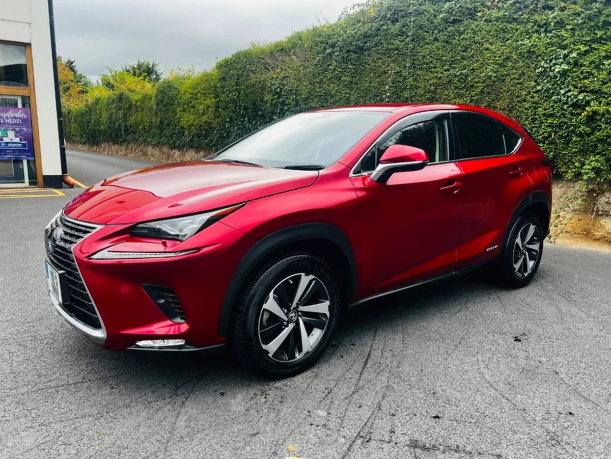 Lexus NX 2.5 HYBRID AUTOMATIC - Image 5