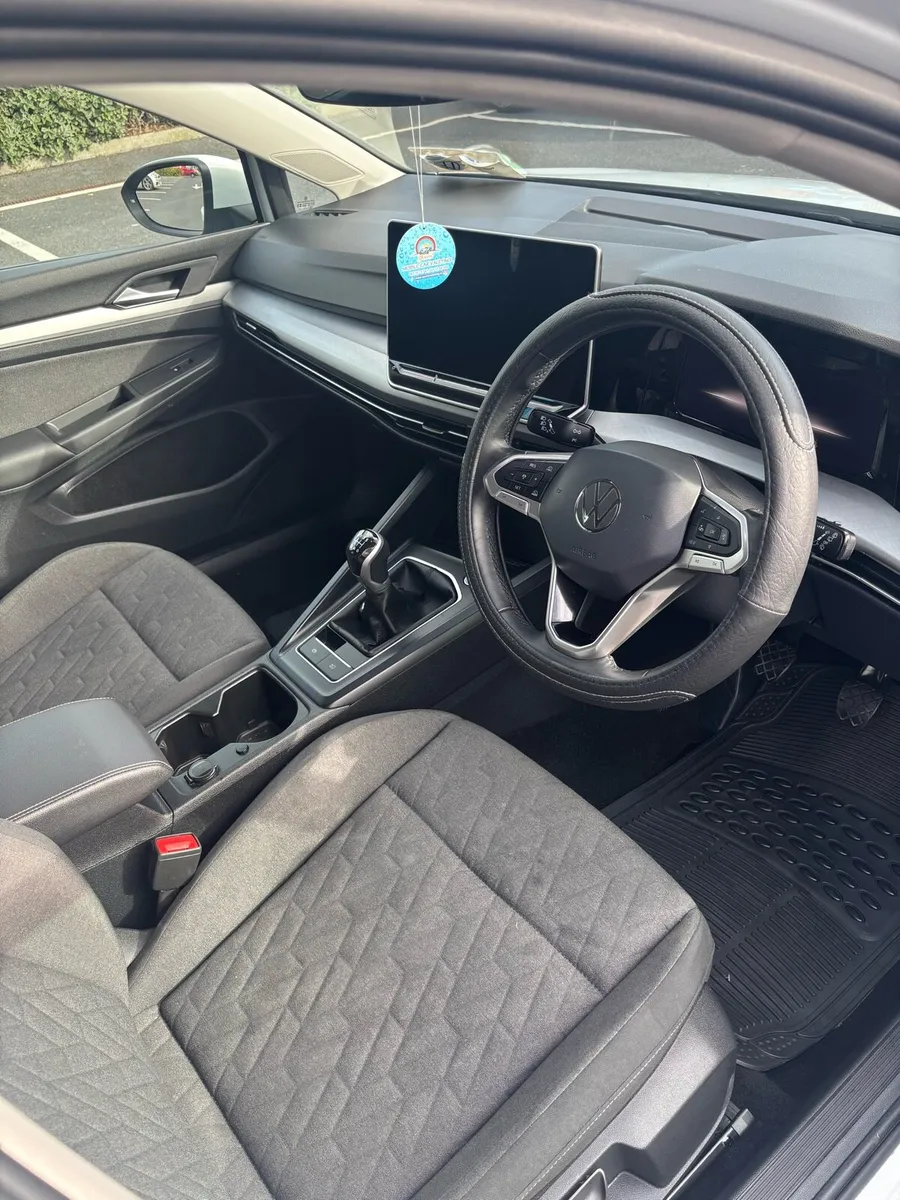 2025 vw golf 2.0 diesel - Image 5