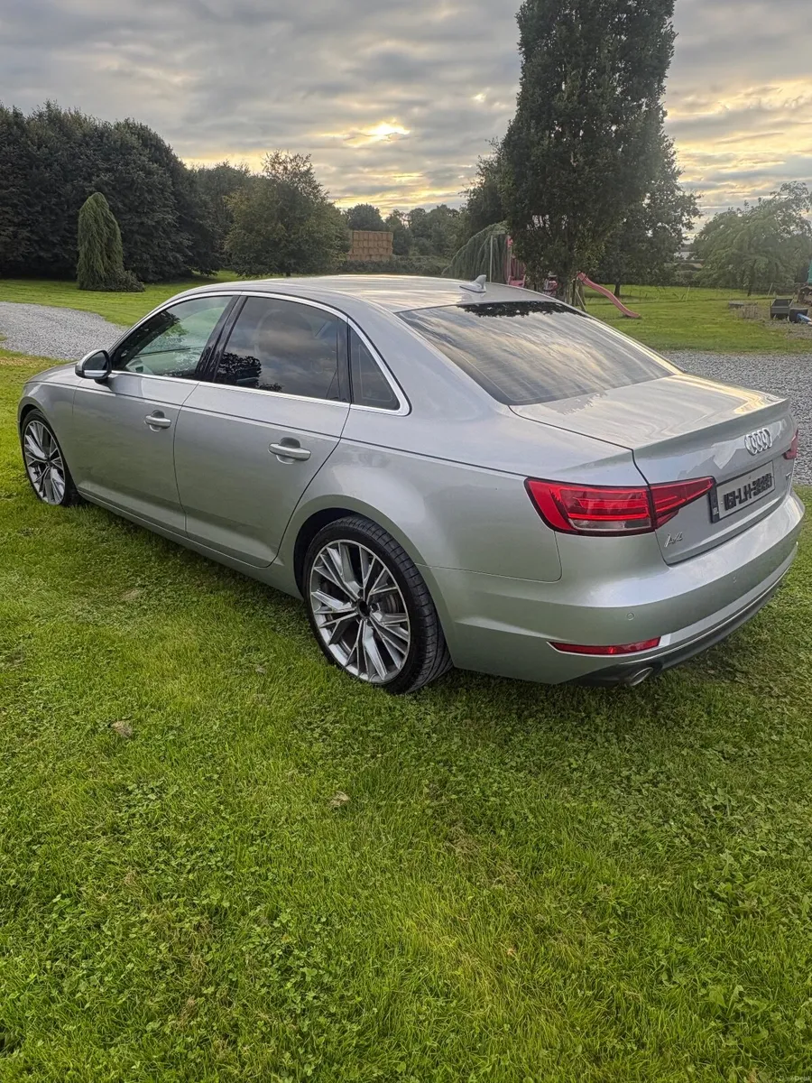 Audi A4 2016 - Image 6